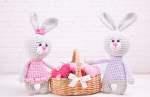 Kosz upominkowy – dlaczego to dobry pomysł na prezent walentynkowy? kosz upominkowy